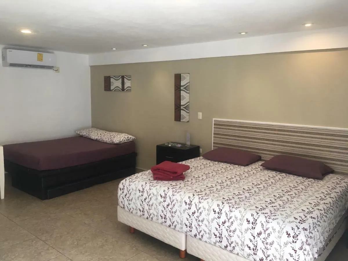 Sunshine Suite Playa del Carmen 0*,  Mexico